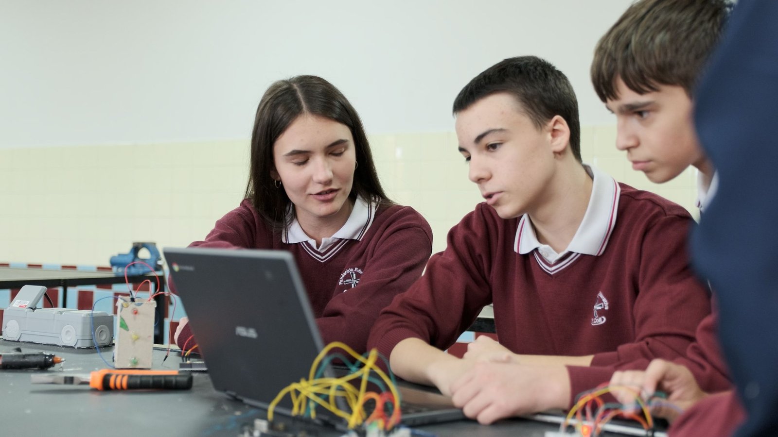 ANUN3149.MOV.17_17_30_21.Imagen fija001