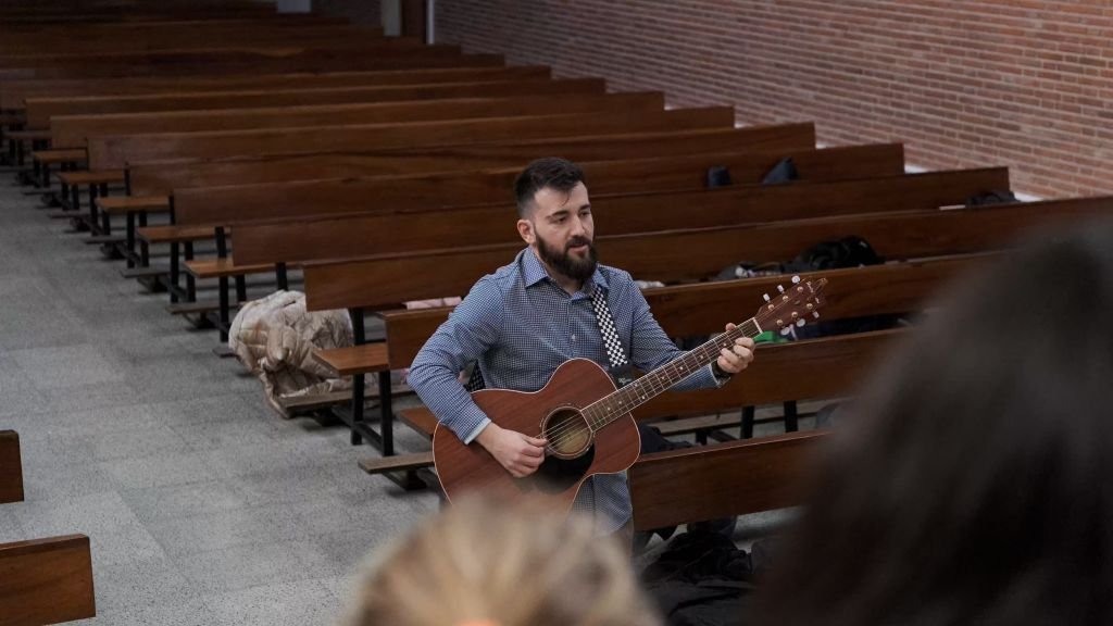 ANUN3272.MOV.18_35_44_01.Imagen fija001